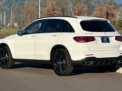 Used 2022 Mercedes-Benz GLC 300 GLC 300 image 5