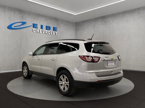 Used 2016 Chevrolet Traverse LT image 5