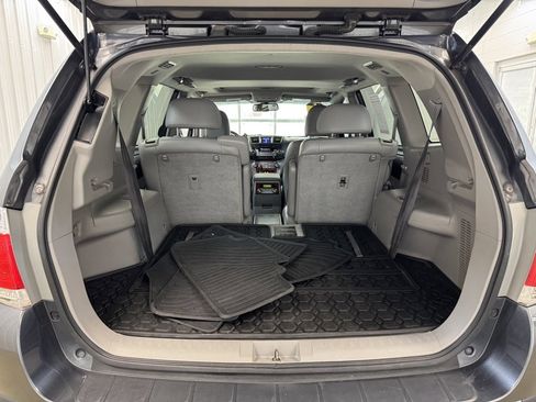 Used 2012 Toyota Highlander Limited image 22