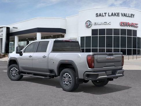 New 2026 GMC Sierra 3500 SLE w/ SLE Value Package image 4