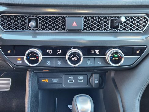 Certified 2025 Acura Integra A-Spec image 21