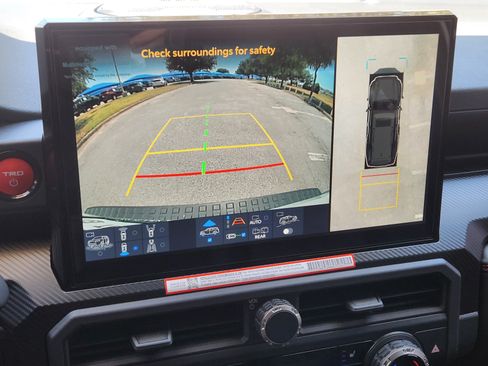 Used 2025 Toyota 4Runner TRD Pro AWD/4WD image 8