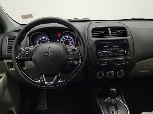 Used 2017 Mitsubishi Outlander Sport ES image 22