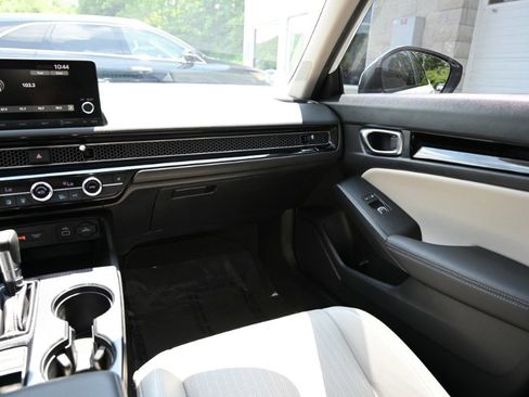 Used 2022 Honda Civic EX-L image 14