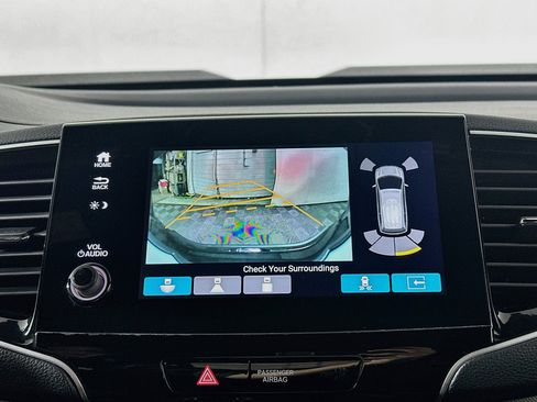 Used 2023 Honda Passport TrailSport image 14