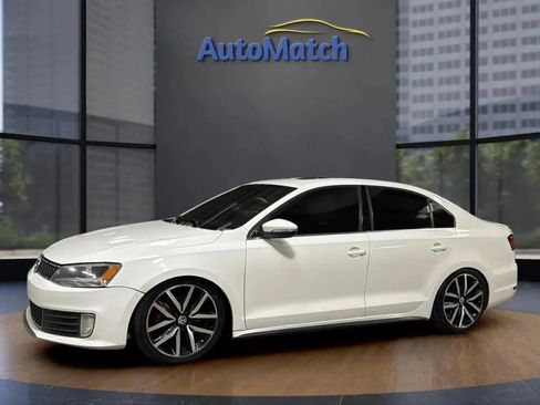 Used 2012 Volkswagen Jetta GLI Autobahn image 4