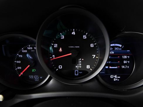 Certified 2020 Porsche Macan image 29