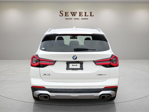 Used 2022 BMW X3 sDrive30i w/ Premium Package 2 RWD image 4