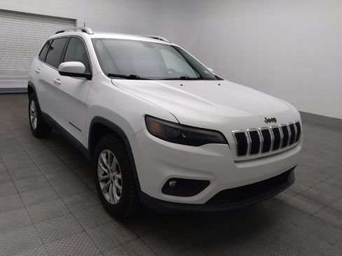 Used 2019 Jeep Cherokee Latitude w/ Cold Weather Group image 13