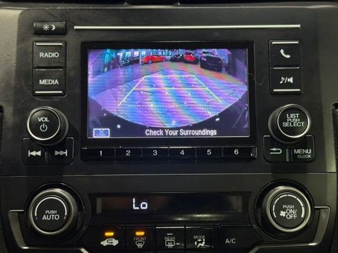 Used 2018 Honda Civic Sport image 19