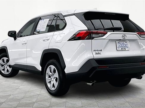 Used 2025 Toyota RAV4 LE image 13