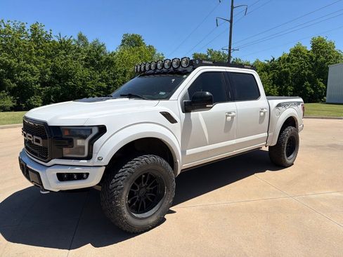 Used 2019 Ford F150 Raptor w/ Equipment Group 802A Luxury AWD/4WD image 1