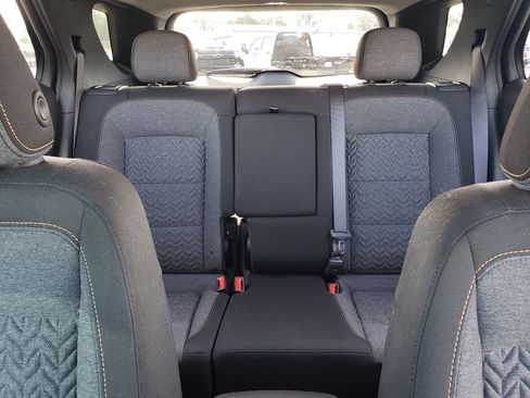 Used 2022 Chevrolet Equinox LT w/ Driver Convenience Package image 31