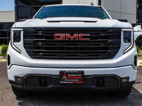 Used 2026 GMC Sierra 1500 Elevation AWD/4WD image 2
