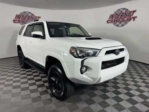 Used 2019 Toyota 4Runner SR5 Premium image 9