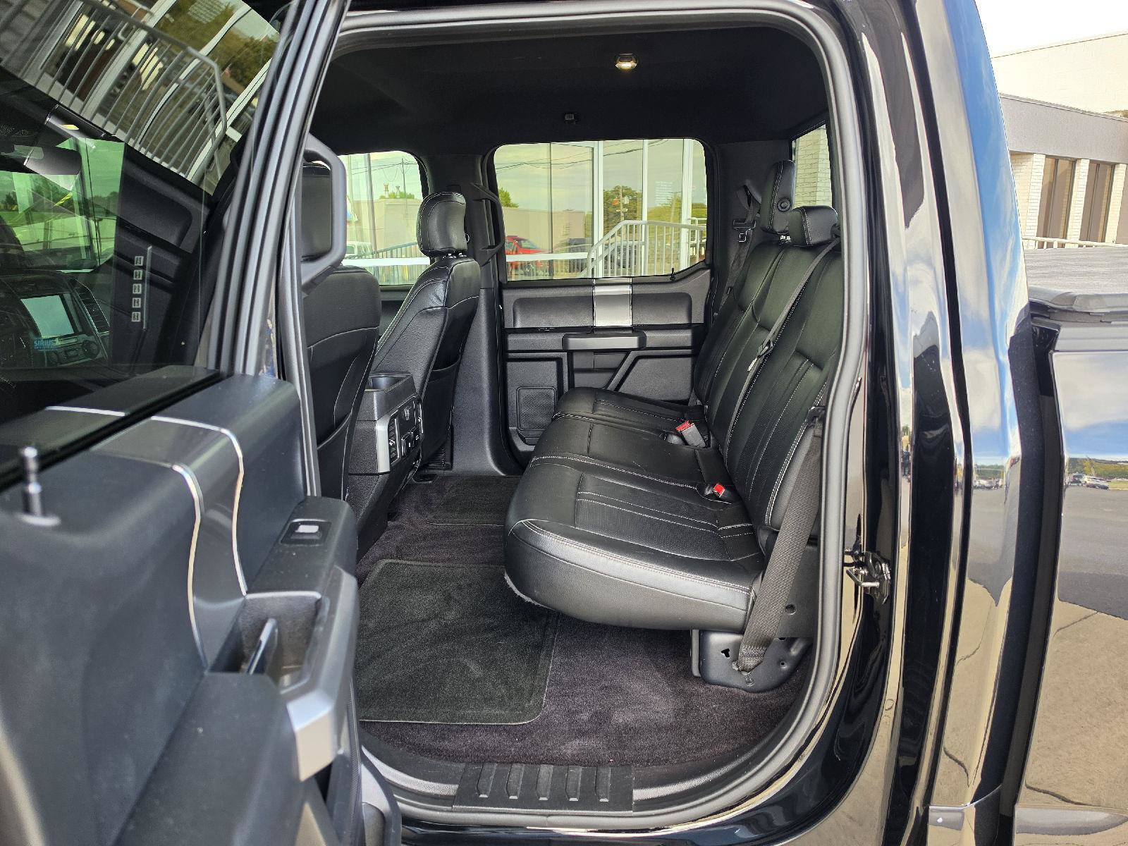 Used 2017 Ford F150 XLT w/ Equipment Group 302A Luxury AWD/4WD image 9