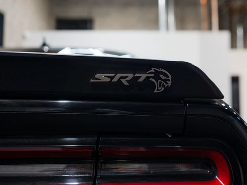 Used 2023 Dodge Challenger SRT Hellcat w/ Driver Convenience Group RWD image 17