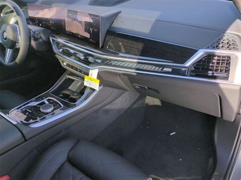 New 2026 BMW X5 M60i w/ Climate Comfort Package image 29