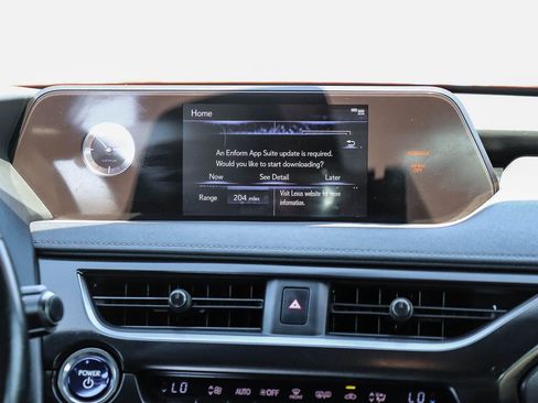 Used 2019 Lexus UX 250h AWD/4WD image 17