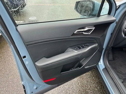 New 2026 Kia Sportage EX image 11