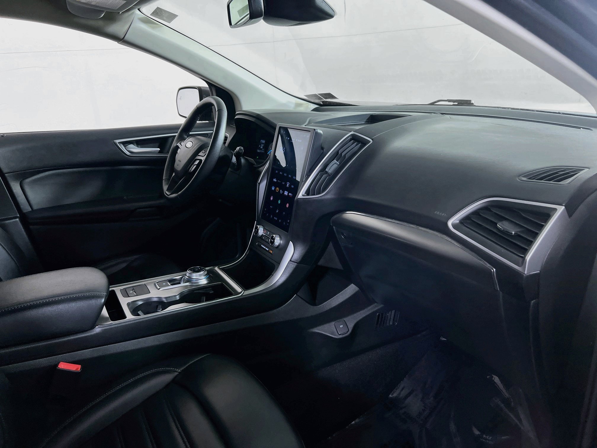 Used 2022 Ford Edge SEL AWD/4WD image 27