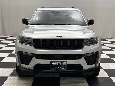 New 2026 Jeep Grand Cherokee Limited AWD/4WD image 3