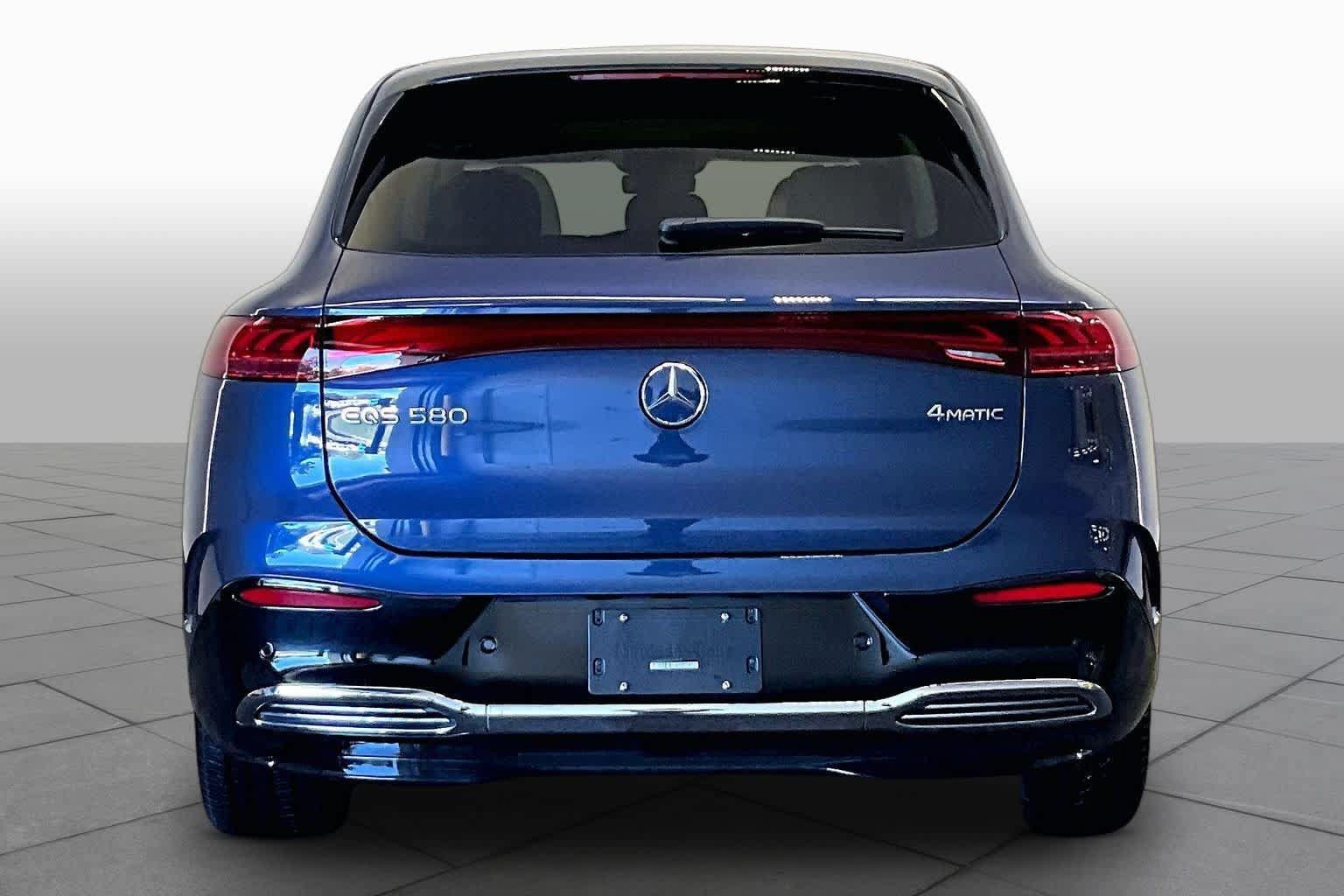 Certified 2023 Mercedes-Benz EQS 580 4MATIC SUV image 4