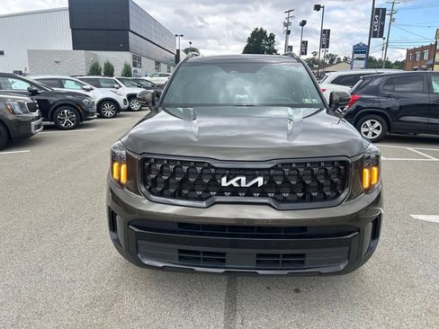 Certified 2024 Kia Telluride EX X-Line AWD/4WD image 2