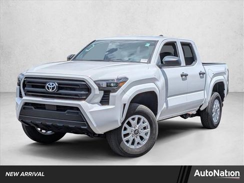 Used 2024 Toyota Tacoma SR AWD/4WD image 1
