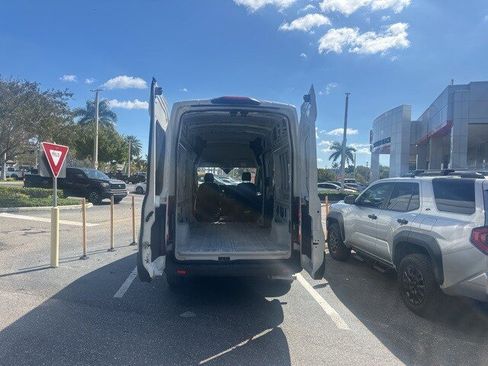 Used 2023 Ford Transit 250 148 High Roof image 15
