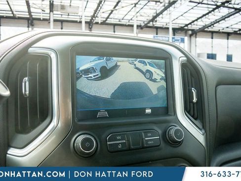 Used 2021 Chevrolet Silverado 1500 RST AWD/4WD image 8
