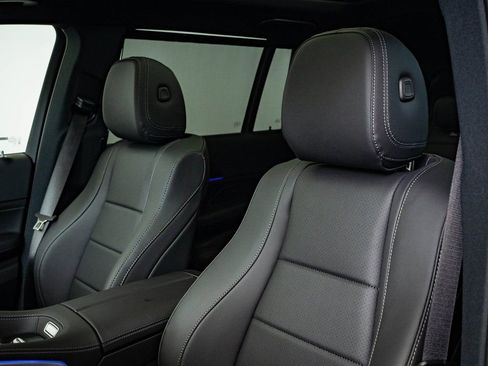New 2026 Mercedes-Benz GLS 450 4MATIC image 22