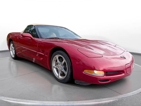 Used 2001 Chevrolet Corvette Convertible w/ Preferred Equipment Group2 RWD image 1