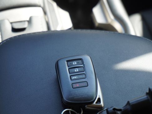 Used 2020 Lexus NX 300h AWD w/ Comfort Package image 18