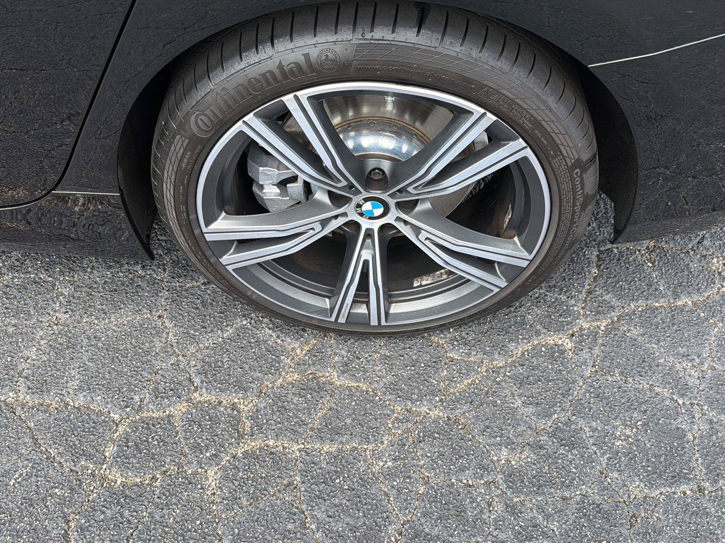 Used 2023 BMW 330i Sedan w/ Premium Package RWD image 36