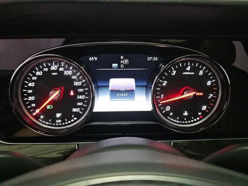 Used 2018 Mercedes-Benz E 300 4MATIC w/ AMG Line Exterior image 12