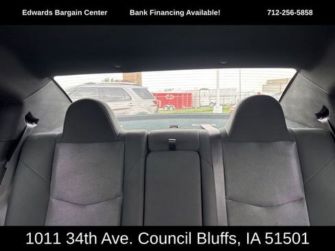 Used 2013 Dodge Avenger SXT image 21