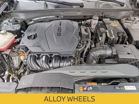 Used 2022 Hyundai Sonata SEL w/ Convenience Package image 12