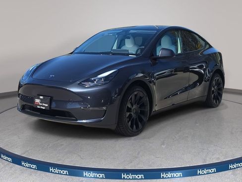 Used 2025 Tesla Model Y Long Range image 1