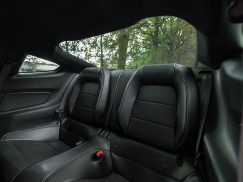 Used 2020 Ford Mustang GT Premium RWD image 14