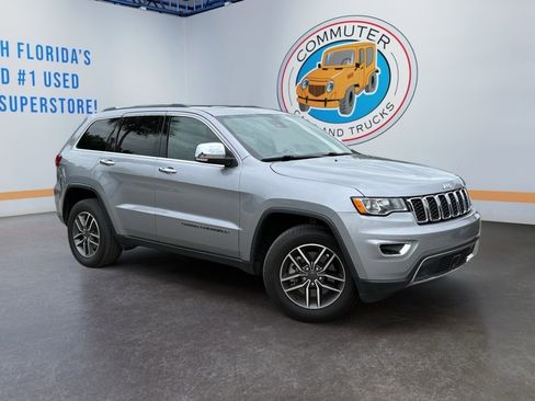 Used 2021 Jeep Grand Cherokee Limited image 7