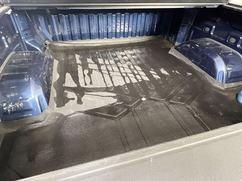 Used 2022 Chevrolet Silverado 1500 LT image 25