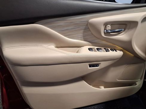 Used 2015 Nissan Murano Platinum w/ Platinum Technology Package image 15