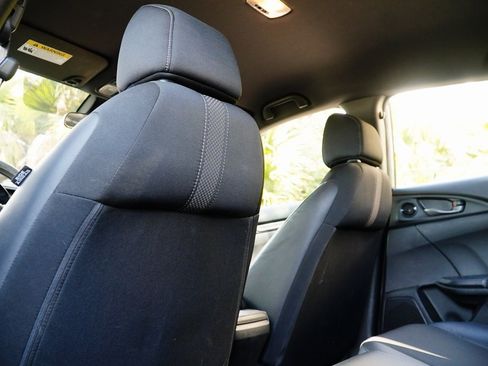 Used 2021 Honda Civic Sport image 34