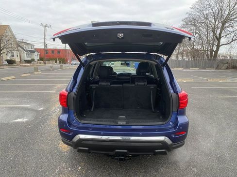 Used 2019 Nissan Pathfinder SL image 16