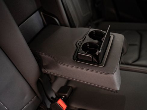 Used 2024 Audi Q3 2.0T Premium image 45