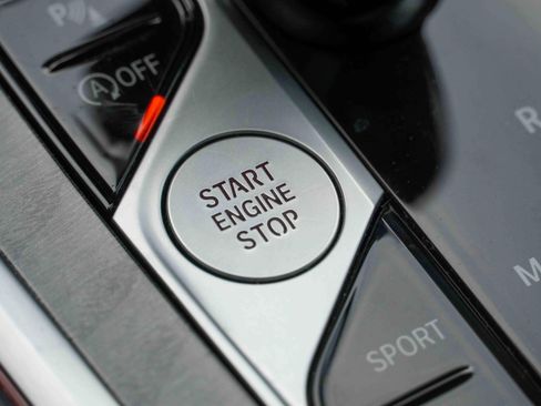 Certified 2022 BMW 840i Gran Coupe w/ Comfort Seating Package image 19