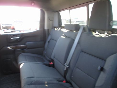 Used 2019 Chevrolet Silverado 1500 LT Trail Boss image 20