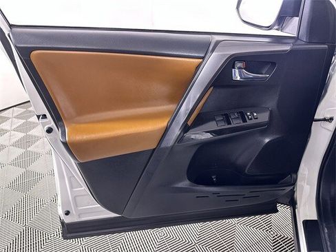 Used 2017 Toyota RAV4 SE w/ Power Extra Value Package image 23