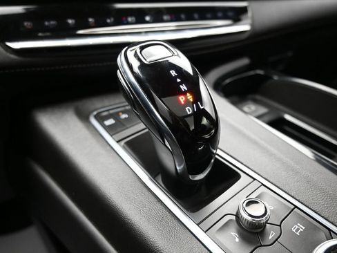 Used 2023 Cadillac Escalade ESV Sport AWD/4WD image 24